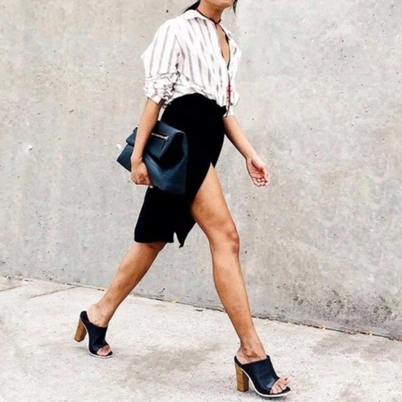 VINCE Leather Allison Open Toe Italian Slides Wooden Heel Black Size 6 - Picture 2 of 14